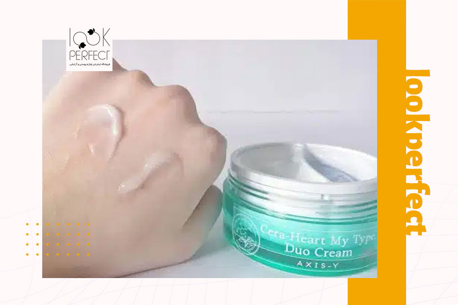 "تست بافت و جذب کرم مخصوص پوست مختلط، مناسب برای کنترل چربی و تأمین رطوبت پوست خشک.