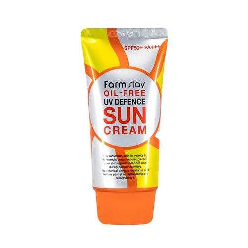 کرم ضدآفتاب بدون چربی فارم استی SPF50+، طراحی شیک و سبک، مناسب برای استفاده روزانه